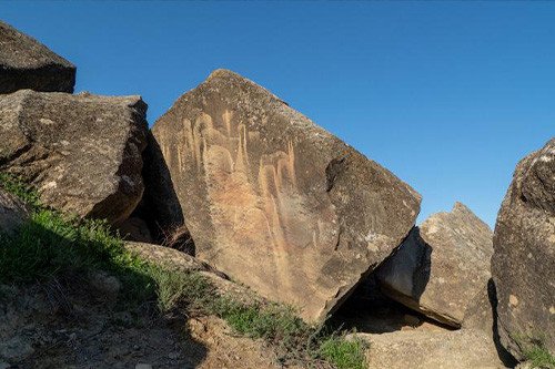 Tour: Mud Volcanoes of Azerbaijan — Hiking Adventure to Toragay
