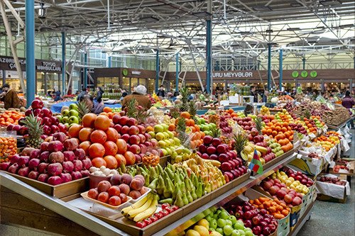 Azerbaijan Shopping Tour: Bazaars, Malls & the Soul of Baku